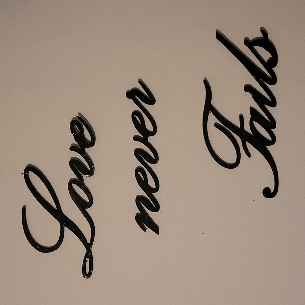 Home decor - Picture 3 of 3